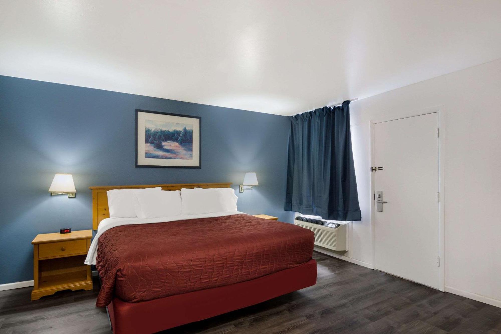 Rodeway Inn & Suites Sidney Historic Downtown I-80 Экстерьер фото