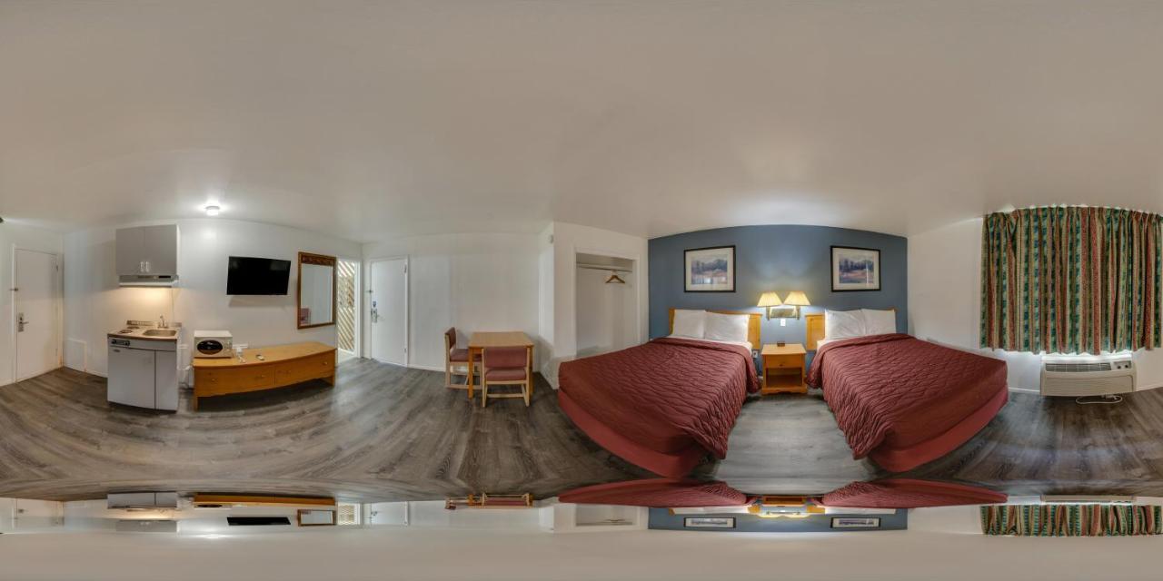 Rodeway Inn & Suites Sidney Historic Downtown I-80 Экстерьер фото
